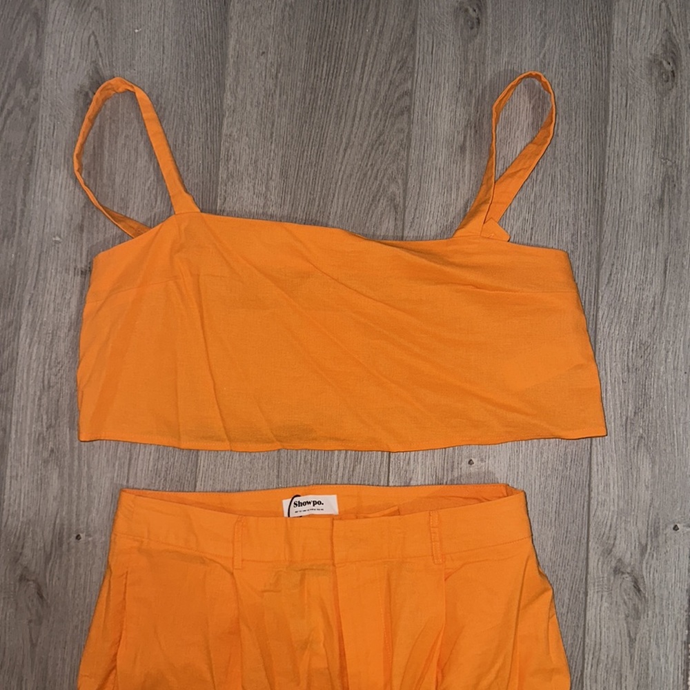 Showpow pants set with crop top